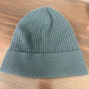 Club Monaco Wool & Cashmere Beanie